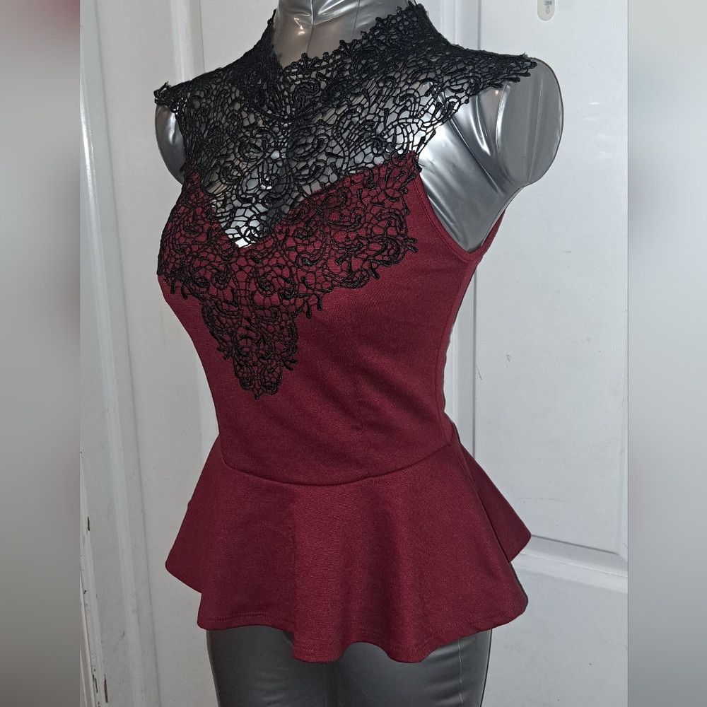 Charlotte Russe Blood Red & Black Lace Top Sz S - Picture 9 of 11